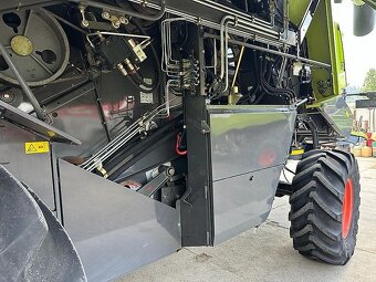 Kombajn zbożowy Claas Lexion 550 rok prod.2006 ,cena 275000 - 3