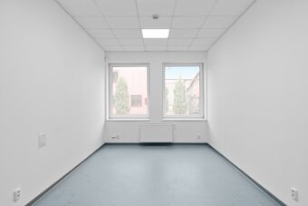 Lokal do wynajęcia w Czechach - blisko granicy - 3