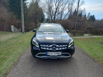 Mercedes Bena GLA 200 7G-DCT URBAN - 3