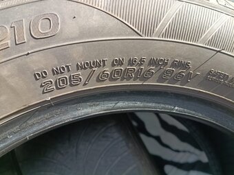 Opony m+s 205/60 r16 - 3