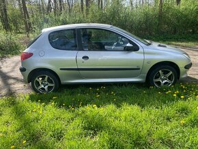 Peugeot 206 , 1.4 benzyna - 3