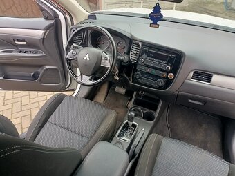OUTLANDER 2.4 GAZ LPG 7 OSOBOWY OKAZJA - 3