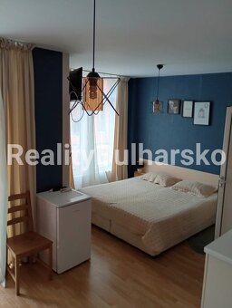Na sprzedaż przytulne i w pełni wyposażone studio z balkonem - 3