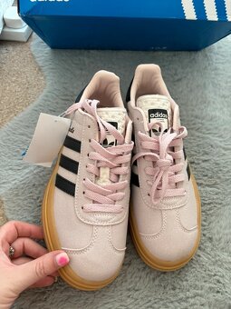 Adidas - 3