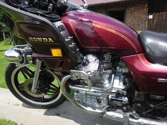Motor Honda Silver Wing - 3