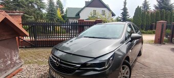 Opel Astra Sports Tourer kombi 1.4, benzyna, manual - 3
