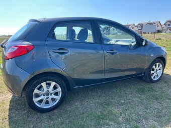 Mazda 2 1,4 2008r - 3