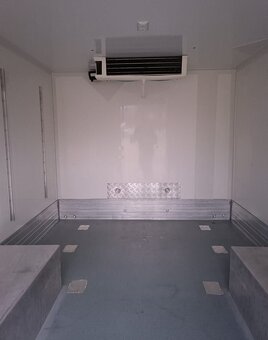 Przyczepa chłodnicza / Chłodnia Mobilna - 3