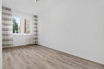 4 pokoje + balkon w centrum Gryfina. - 3