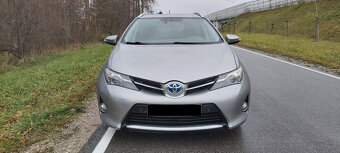 Toyota Auris 1.8 Hybryda 2014r 173 tyś km Kamera Hands-Free - 3