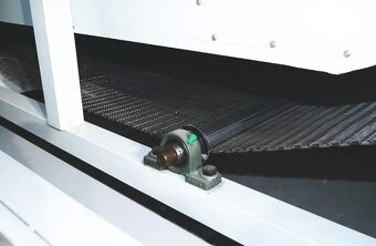 Laser Co2 Weni 1830TC 130W stół taśmowy podajnik autm. - 3