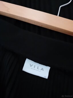 Czarna długa plisowana spódnica - 3