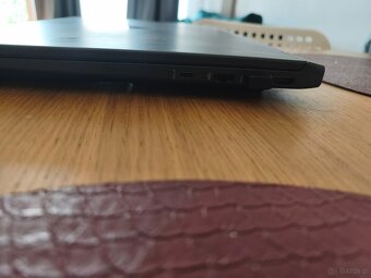 Laptop HP Victus 15' 1tb SSD 16 GB ram + myszka r7 7000 - 3