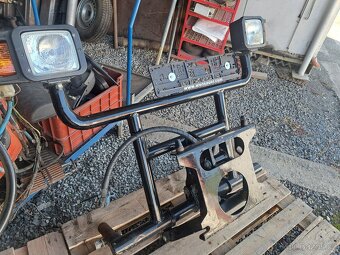 Przedni układ hydrauliczny Piaggio Porter - 3