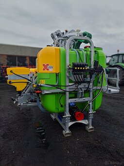 Opryskiwacz zaczepiany - 3