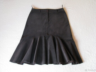 Sztruksowa spódnica z kloszem, kloszowana, brąz, rozm. 44 - 3