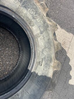 Opony MICHELIN 425/75/20 r xm 47 bieżnik ok 1 cm nie naprawi - 3