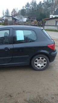 Sprzedam samochód osobowy PEUGEOT - 3