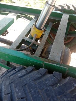 Traktor sam es 15 Wywrot - 3