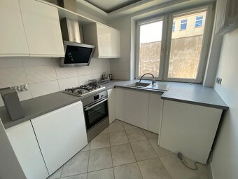 Mieszkanie o pow. 46.42m2, balkon, I p., po remoncie, Centru - 3