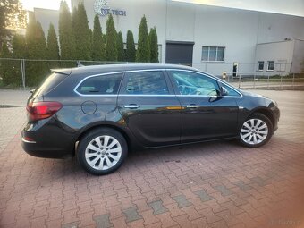 Astra Sports Tourer - 3