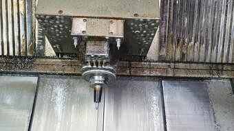 Hermle AG C 30 U Dynamic - Centrum obróbcze Pionowe - 3