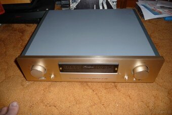 Accuphase C-275V - 3