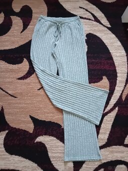 Spodnie prazkowane - 3