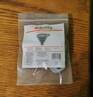 Silikonowy lejek. Składany, harmonijka. - 3