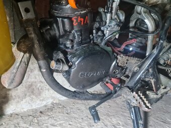 Suzuki rm 80 rok 1983 - 3