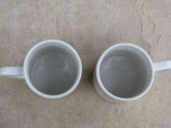 Pamiątkowy kubek porcelanowy ZAK SA z motywem puzzli - 3