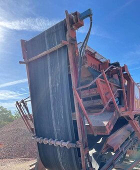 EXTEC TURBO 5000 przesiewacz mobilny wibracja Powerscreen Fi - 3