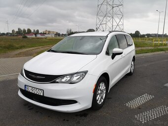 CHRYSLER PACIFICA (VOYAGER) 2021 - 3