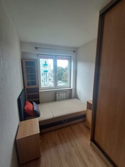 Mieszkanie o pow.47.70 m2, balkon, umeblowane, III p., Al. W - 3