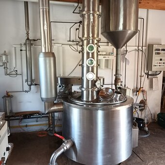 Kocioł destylacyjny 300 l - 3