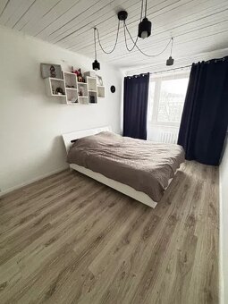 Mieszkanie o pow. 54m2, umeblowane, III p. Os. Kaliniec - 3