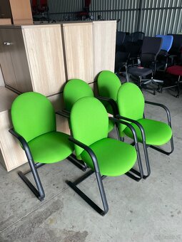 krzesła biurowe - 3