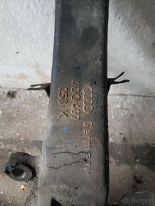 AUDI A8, S8 D2 - zwrotnica - 3