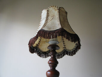 Stara lampa stołowa stojąca abażur skóra naturalna frędzle - 3