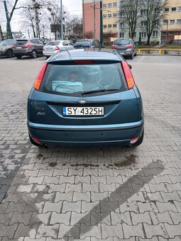 Ford Focus mk1 - 3