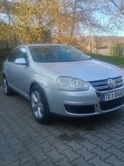 JETTA 2.0 FSI COMFORTLINE - 3