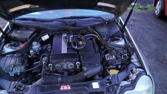 Sprzedam mercedesa - 3