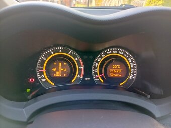 Auris 2012r 1,3 benzyna - 3
