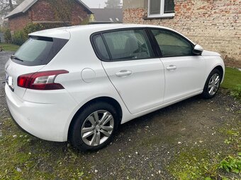 Peugeot 308 1.2 i 81kw, r.11/2015, klimatyzacja, uszkodzony - 3