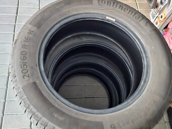 Sprzedam opony firmy Continental 205/60/ R 16 - 3