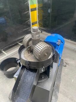 WYPRZEDAŻ Ostatnie sztuki Peleciarka DRM-300, 22 kW - 3