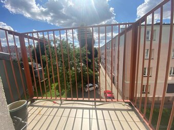 Mieszkanie o pow. 57.83m2, balkon, III piętro,ul.Zgodna - 3