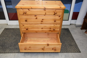 komoda z szufladami z drewna sosnowego - jak nowa - 3