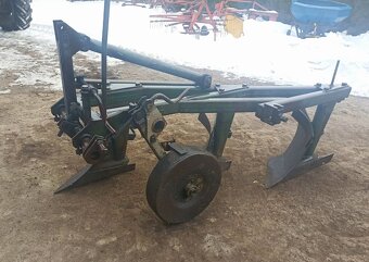 Pług 3-skibowy polski grudziądzki nowego typu - 3