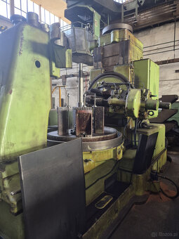 Frezarka do kół zębatych FO 16 - 3